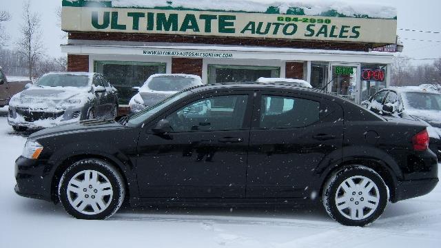 2012 Dodge Avenger SE