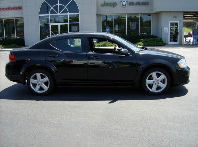 2012 Dodge Avenger S