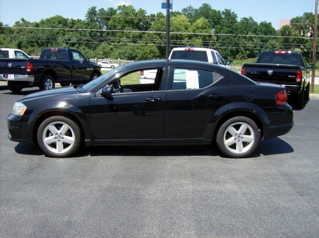 2012 Dodge Avenger S
