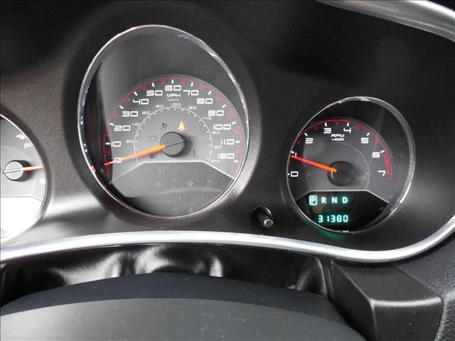 2012 Dodge Avenger 5D Sedan