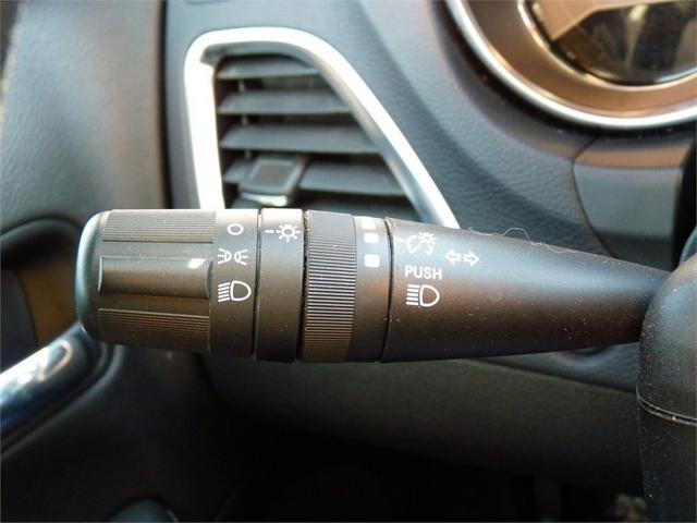 2012 Dodge Avenger V6 Deluxe