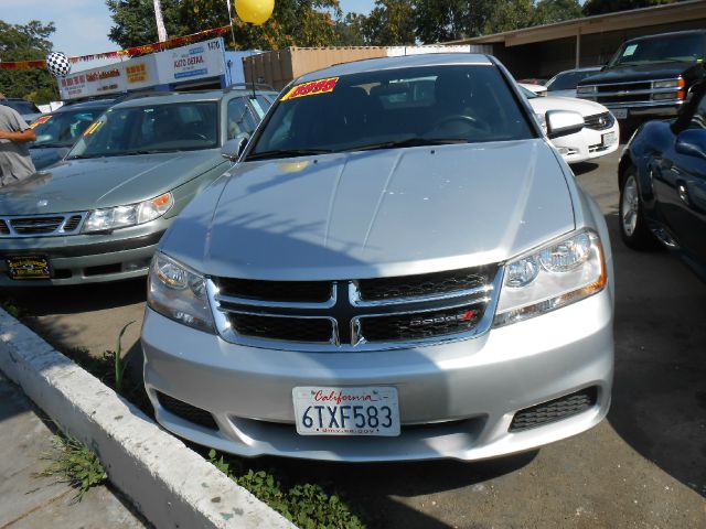 2012 Dodge Avenger S