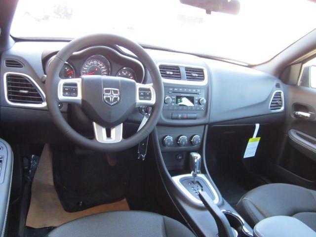 2012 Dodge Avenger S