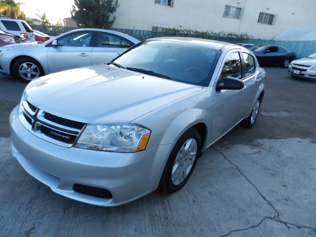 2012 Dodge Avenger SE