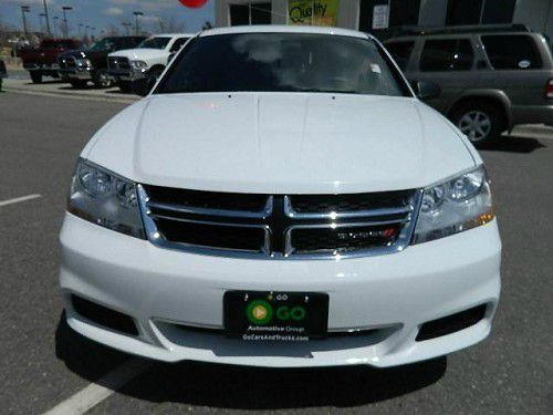 2012 Dodge Avenger Base
