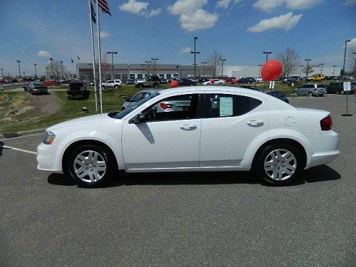 2012 Dodge Avenger Base