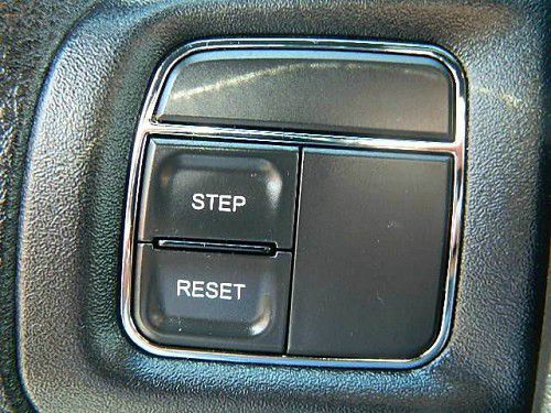 2012 Dodge Avenger Base