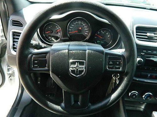 2012 Dodge Avenger Base