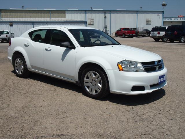 2012 Dodge Avenger SE