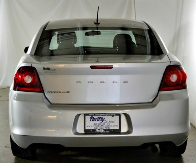 2012 Dodge Avenger SE