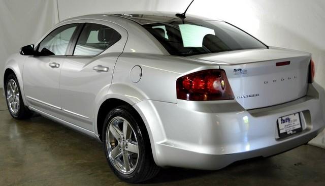 2012 Dodge Avenger SE