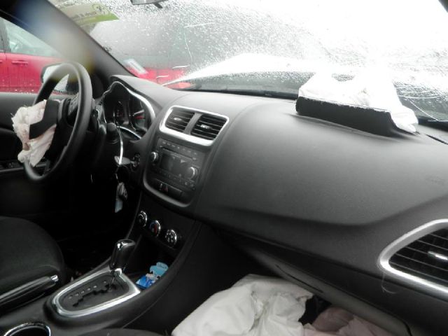 2012 Dodge Avenger Base