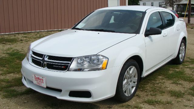 2012 Dodge Avenger Base