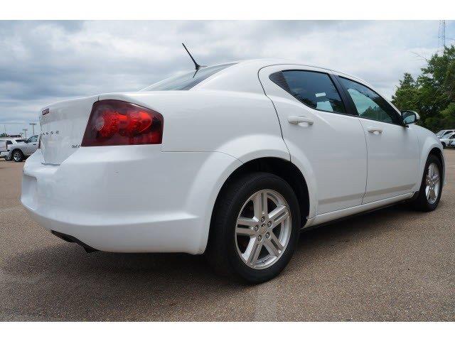 2012 Dodge Avenger S