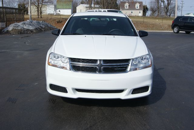 2012 Dodge Avenger Base