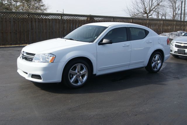 2012 Dodge Avenger Base