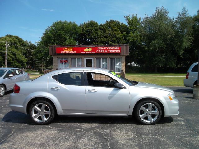 2012 Dodge Avenger Base