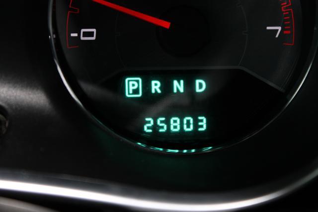 2012 Dodge Avenger SE