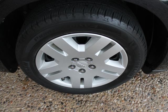 2012 Dodge Avenger SE