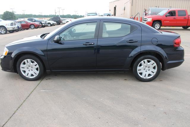 2012 Dodge Avenger SE