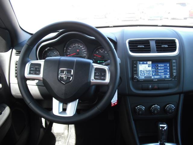 2012 Dodge Avenger eL Minivan 4D