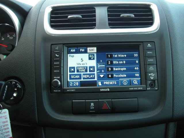 2012 Dodge Avenger eL Minivan 4D