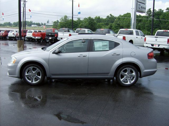 2013 Dodge Avenger SE