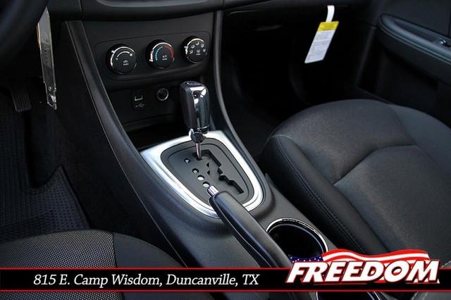 2013 Dodge Avenger SE