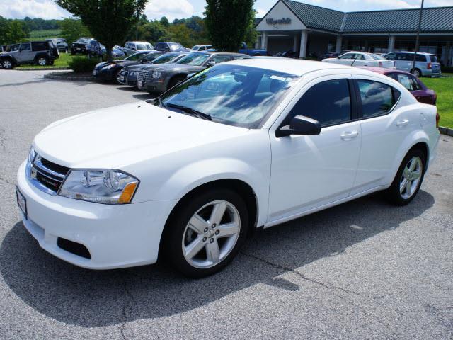 2013 Dodge Avenger SE