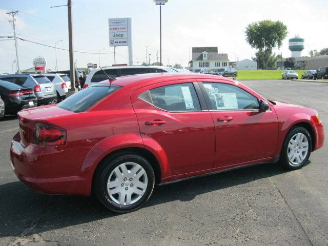 2013 Dodge Avenger SE
