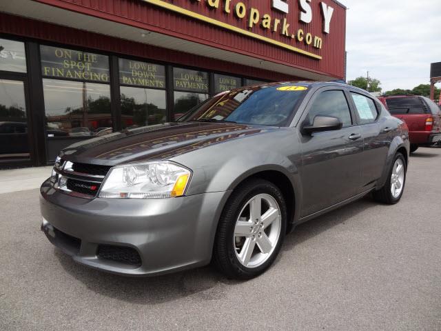 2013 Dodge Avenger SE