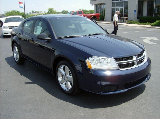 2013 Dodge Avenger SE