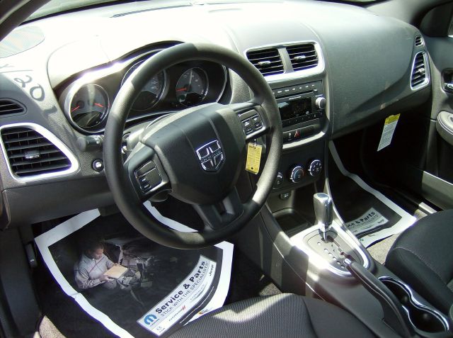 2013 Dodge Avenger SE