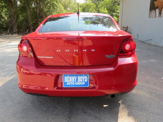 2013 Dodge Avenger Unknown