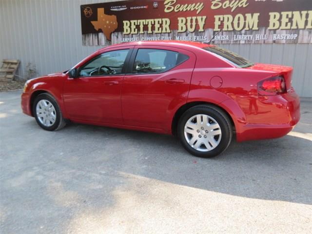 2013 Dodge Avenger Unknown