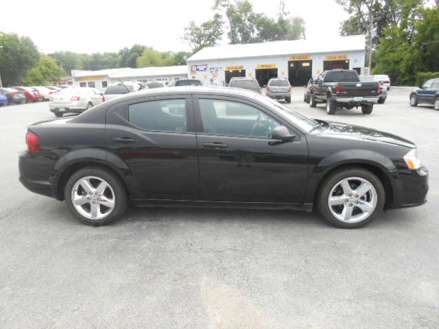 2013 Dodge Avenger SE