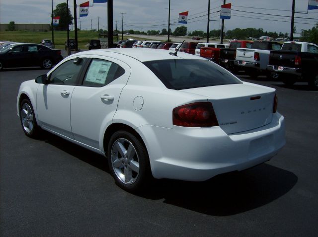 2013 Dodge Avenger SE