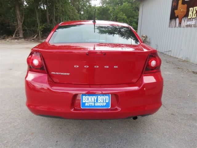 2013 Dodge Avenger SE
