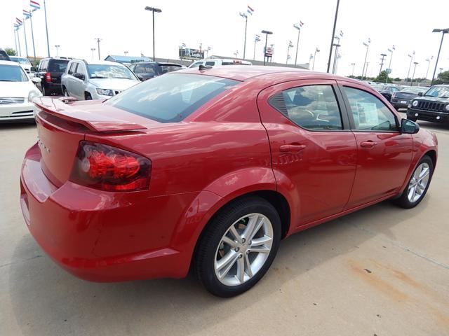2013 Dodge Avenger SE