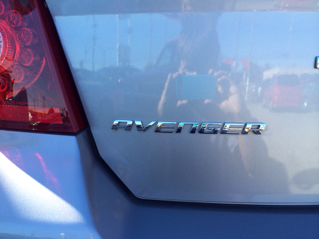 2013 Dodge Avenger Base