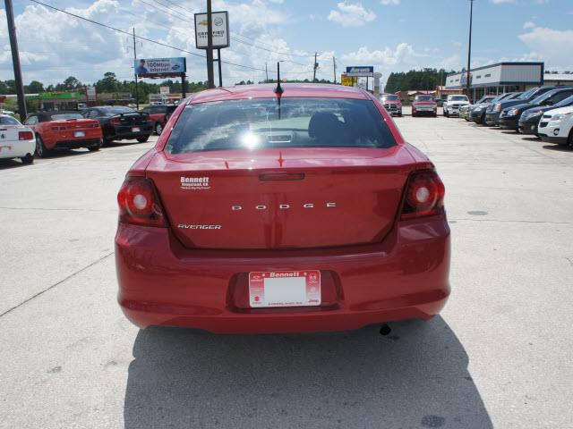 2013 Dodge Avenger SE