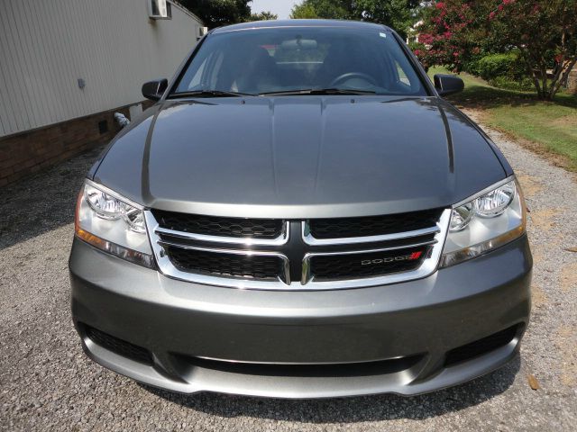 2013 Dodge Avenger SE