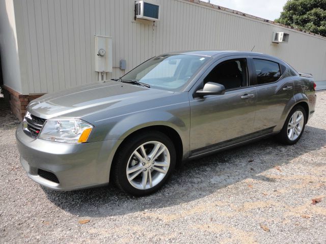 2013 Dodge Avenger SE