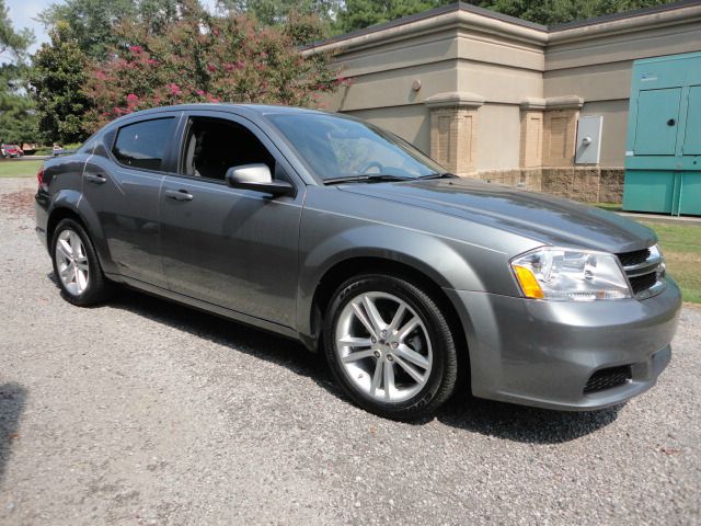 2013 Dodge Avenger SE