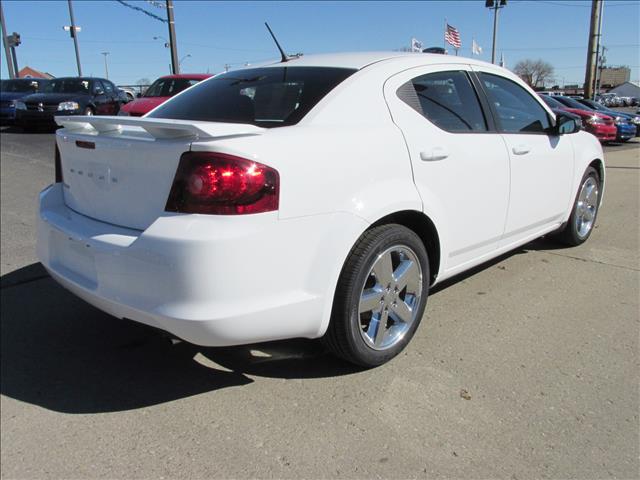 2014 Dodge Avenger SE