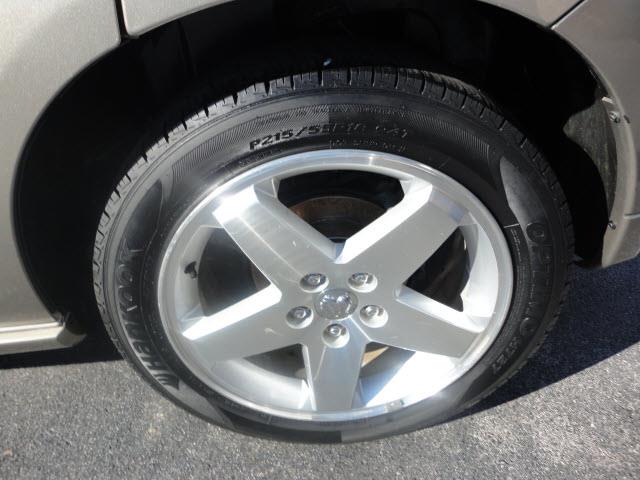 2007 Dodge Caliber Deluxe Convertible