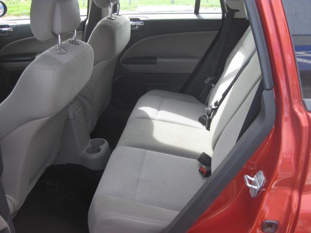 2010 Dodge Caliber 2.5i Premium DVD