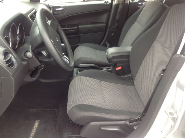 2010 Dodge Caliber W/appearance Pkg