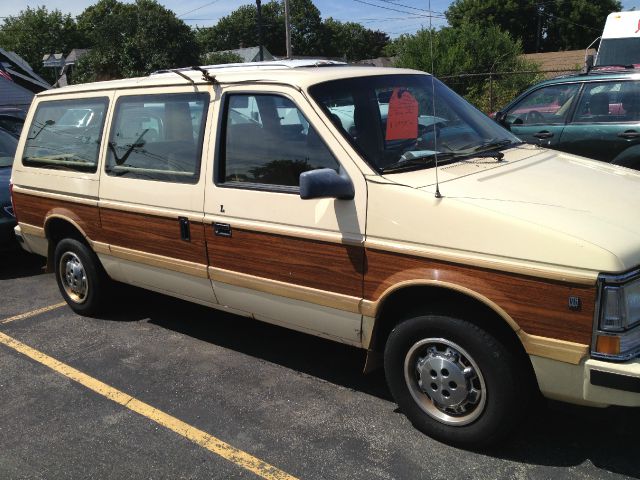 1987 Dodge Caravan X