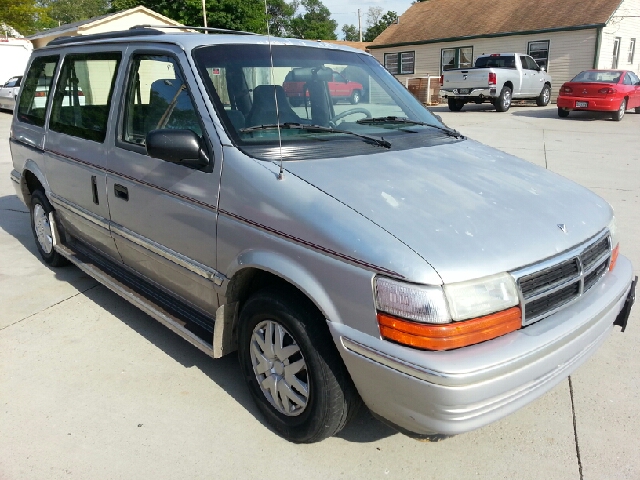 1992 Dodge Caravan SL 2500 Snow Plow